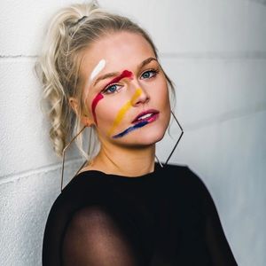 Meet your Posher, Mary stewart